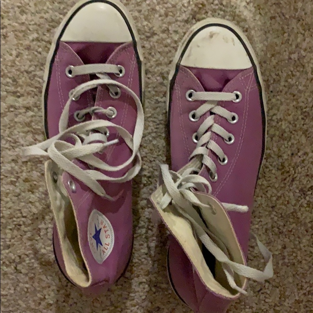 Light purple converse